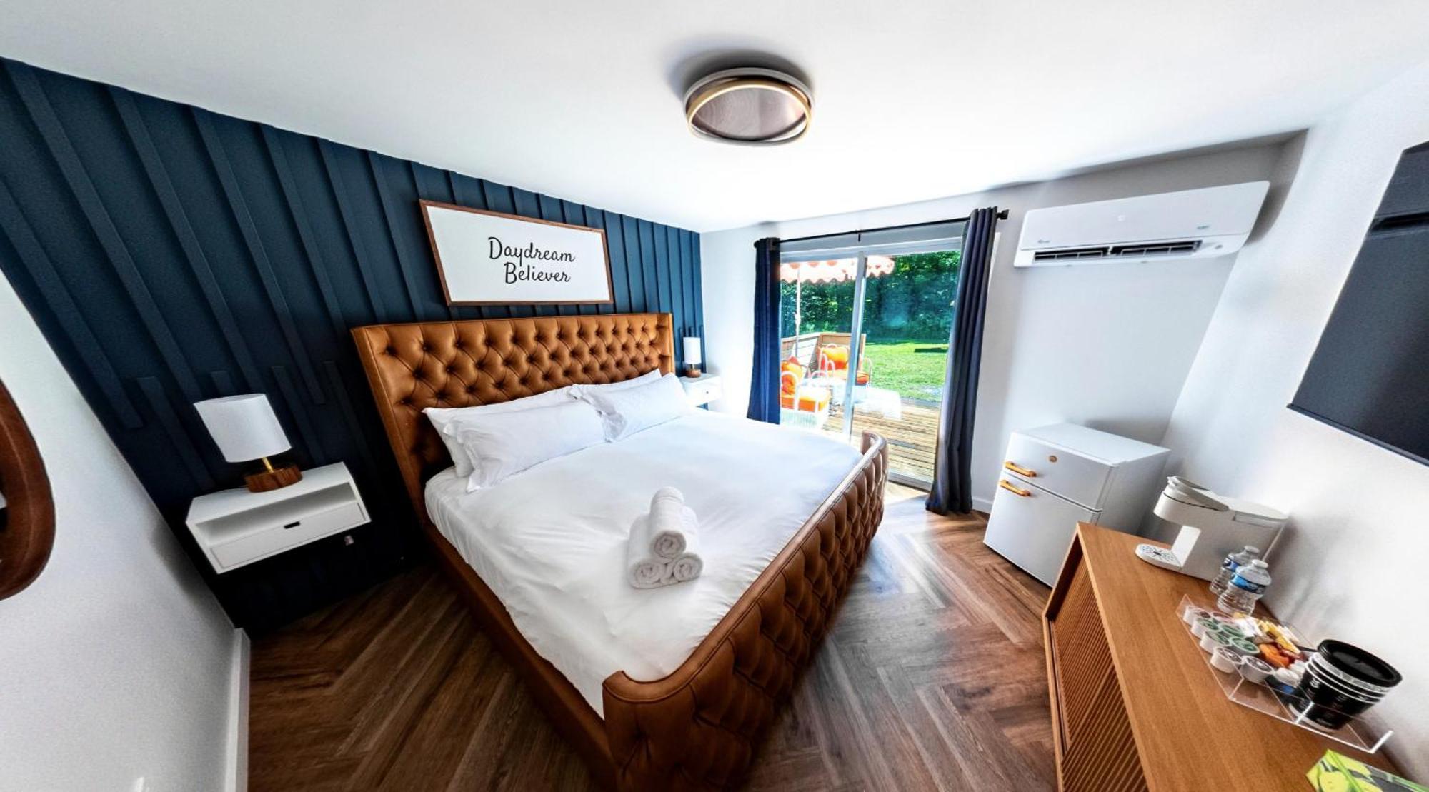 Chalet 239-Boutique Hotel West Dover Bagian luar foto