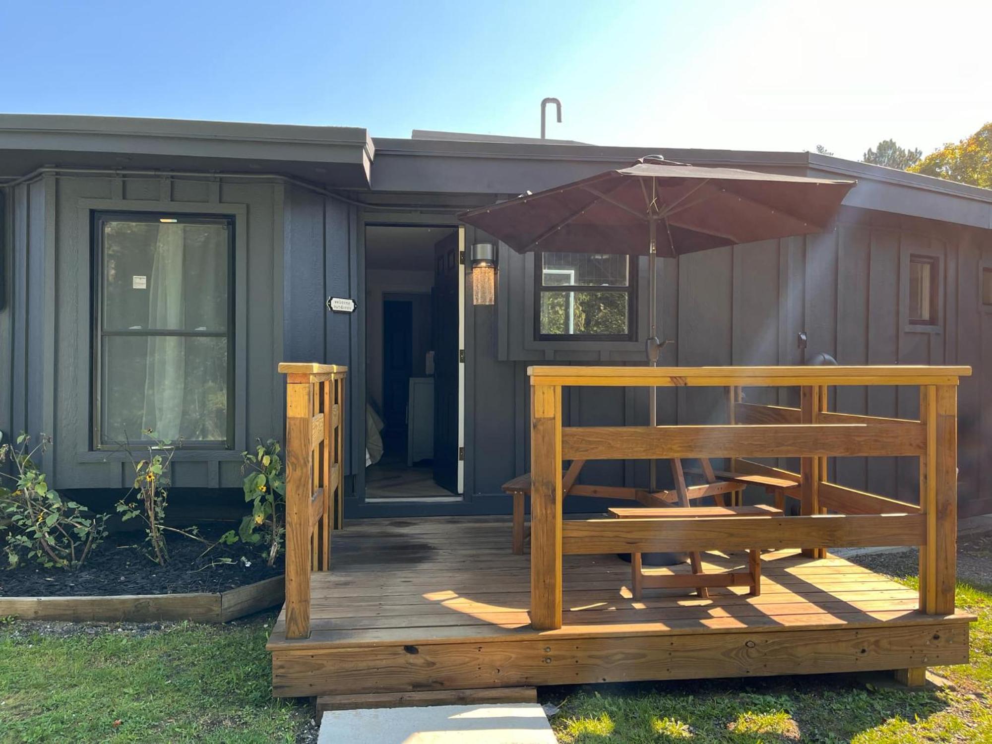 Chalet 239-Boutique Hotel West Dover Bagian luar foto