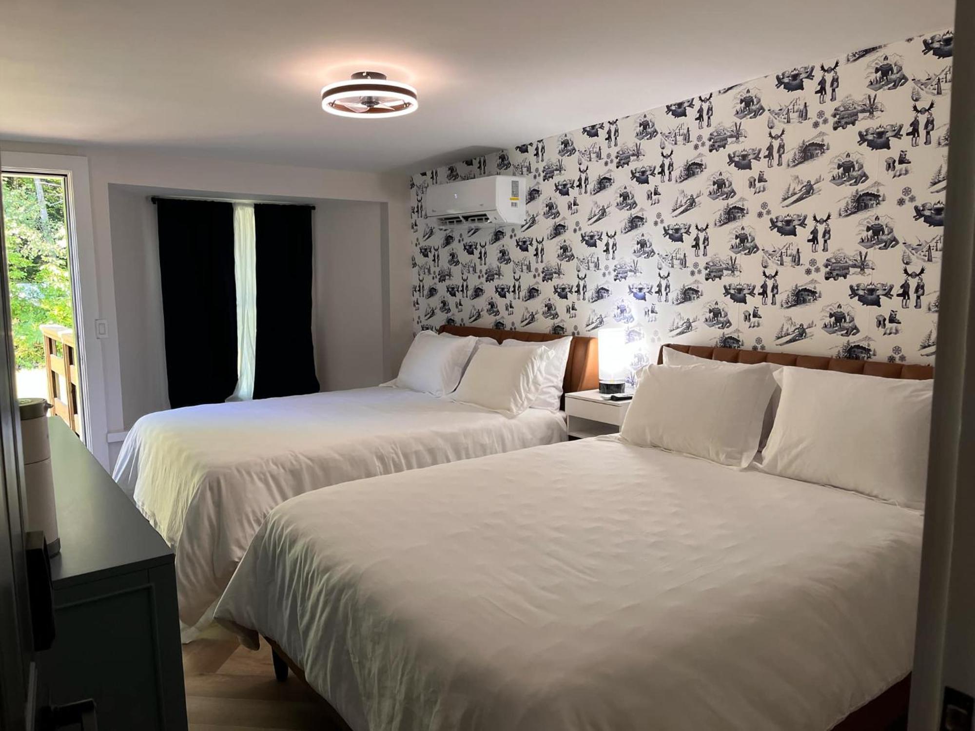 Chalet 239-Boutique Hotel West Dover Bagian luar foto