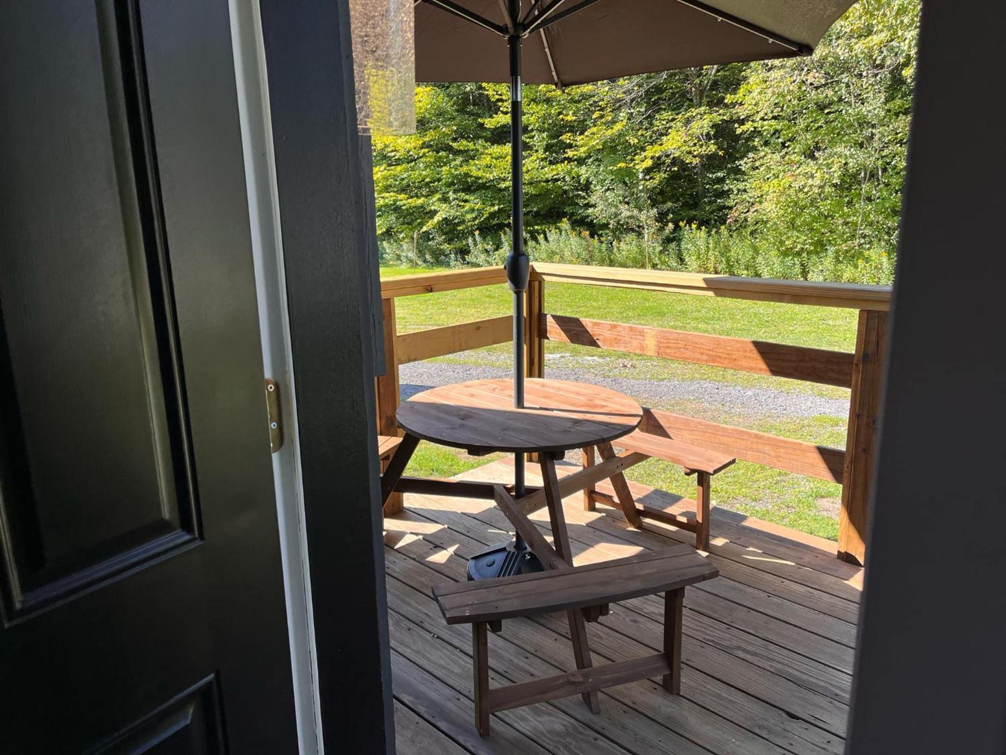 Chalet 239-Boutique Hotel West Dover Bagian luar foto